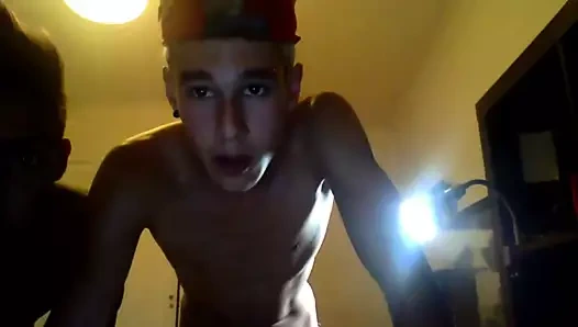 Two straight 19yo boys try dick sucking first time