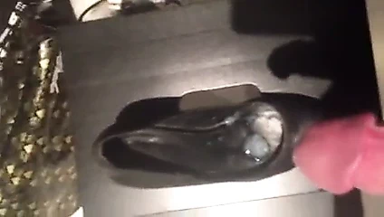 ayakkabı içinde twinks