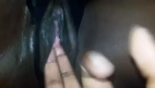 Sadece oyuncak tutar