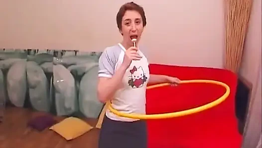 Fransa'dan pirsingli amcıklı genç kız herkesi boşaltabilir