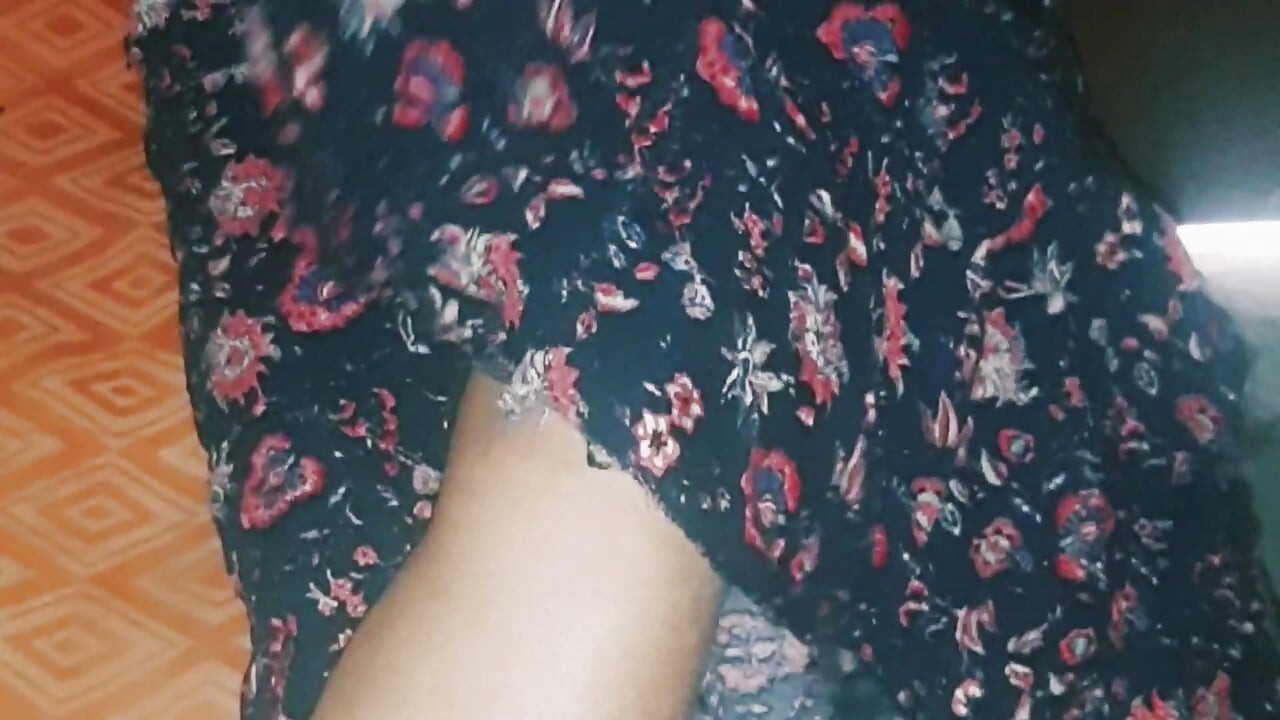 Oyuncak seks Hintli ateşli kız