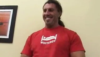 Evli kadın oyuncak !!!