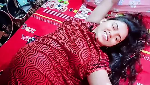 Deshi villege yenge tam gece sert seks yenge çok sevimli ve sıkı amcık