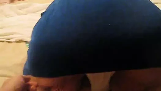 mavi elbise beyaz külot ve koca