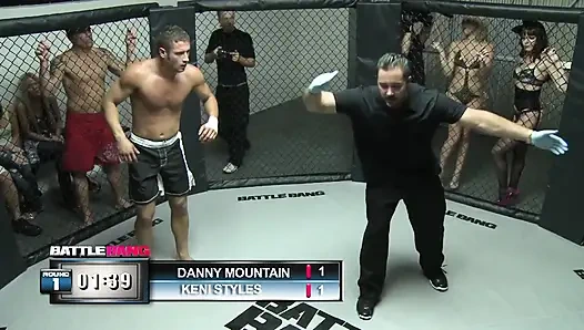 Şişman götlü beyaz kız sert sikiliyor! Alexis Teksas!