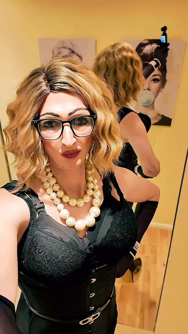 Travesti transseksüel transeksüel