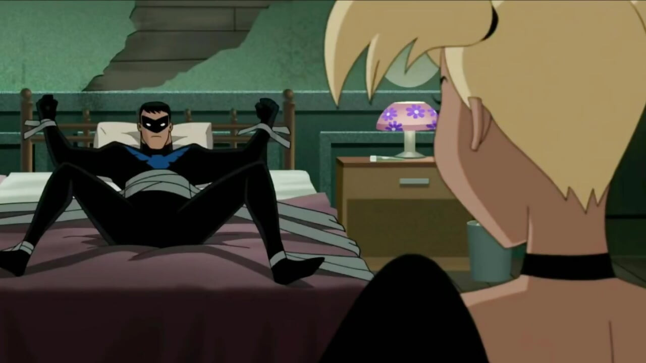 Harley Quinn bağlı bir şekilde nightwing'e biniyor (dc parodisi pornosu)