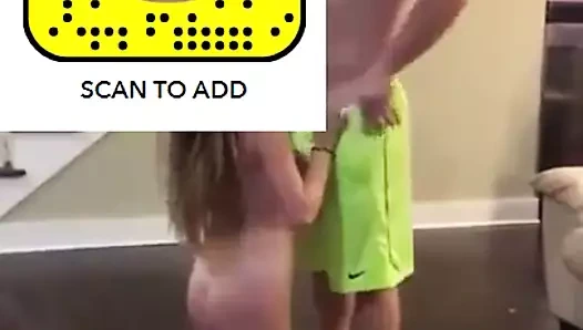 adam saatler onun kız arkadaşı Siktir et