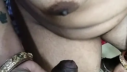 Hintli koca evli kadın hintli seks yapıyor