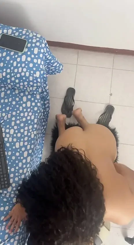 Lezzetli bir şekilde emiyor