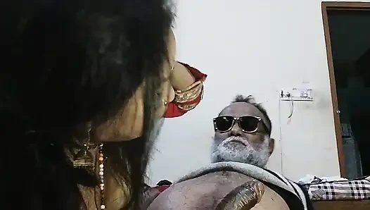 2. bölüm seksi' üvey kız üvey babasını sikiyor ateşli meme ucu minik amcık göğüsleri sert seks inek kız