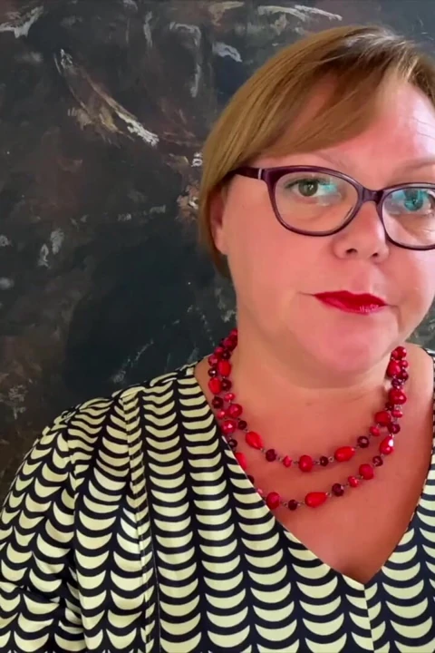 Dominatrix sahibe April - köle çıkmazı - psiko oda - staaioplus