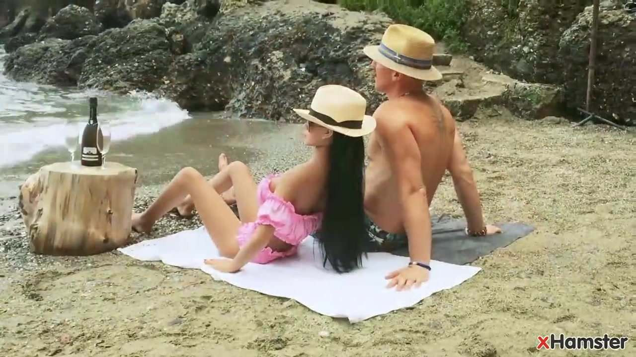 Xhamsterina tatilde