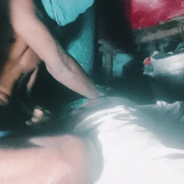 As soon as the virgin girl came back from school, she started doing paella shifts, quenching the thirst of her pussy.