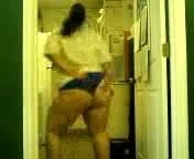 Büyük kız düşük alır