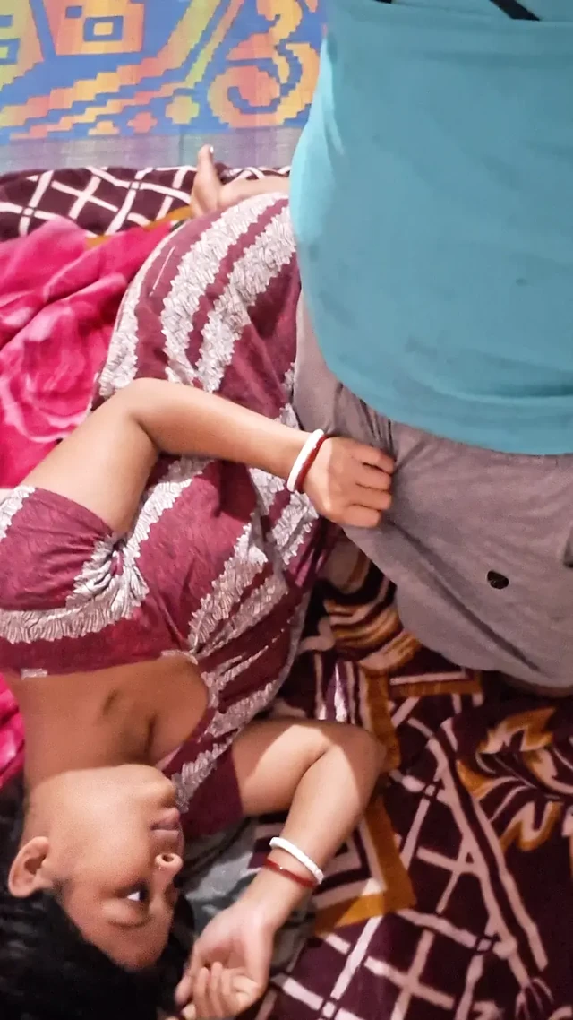 Ateşli Hintli kız arkadaş romantizmi
