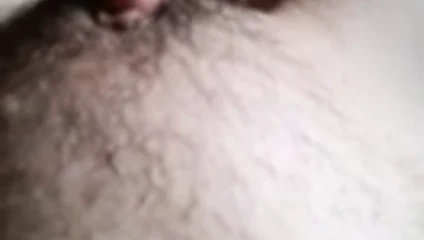 Sürtünme memeler ve kedi