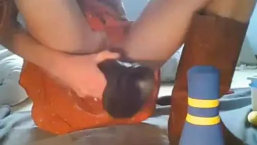 Amcığıma büyük oyuncağı koy ve onu yok et