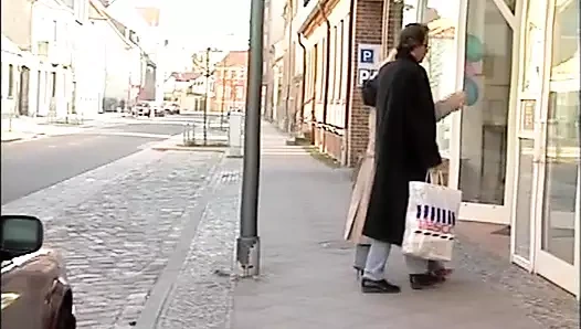 Bu nasıl bu busty sarışın bbw milf hoşlanır Başlarken ona tıraş kedi çarptım