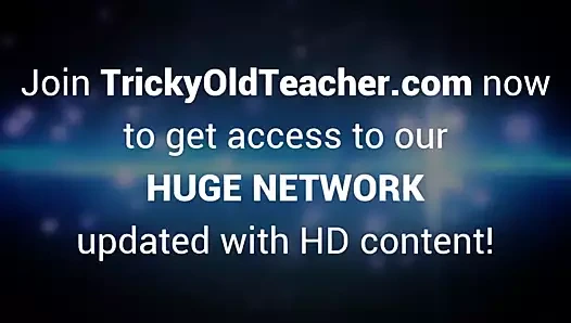 Zor yaşlı öğretmen - sintia çirkin yaşlı sanat öğretmenini sikikleri