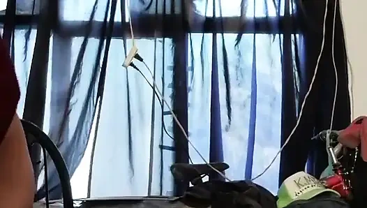 Saçlarım şimdiden sürünmeye başladı