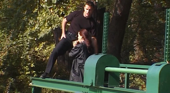 Lass uns doch mal in einem Wald ficken