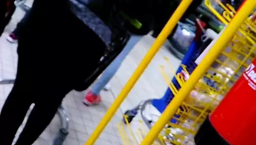 Genç Fransız Arap'ın videosunun başı