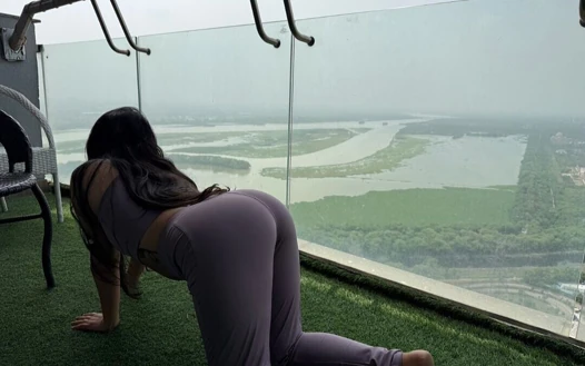 Boşanma Bhabhi Ko Çikolata Hediyesi Karke Unke Sath Suhag Raat Manai