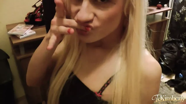 Kimberly Jordan трахнули в гэнгбэнге