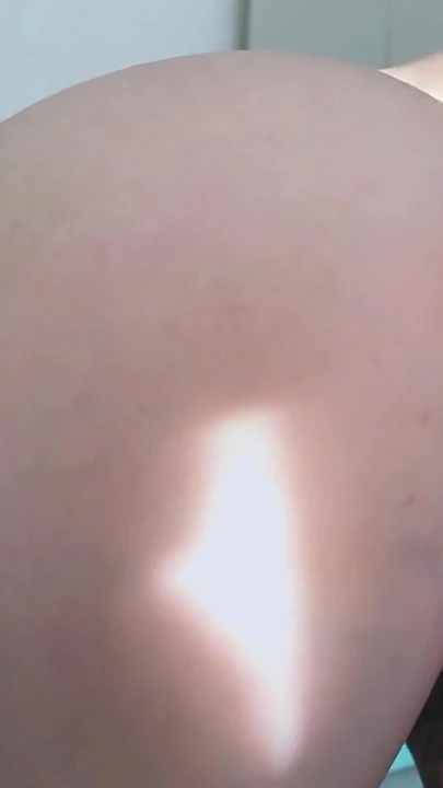 Эпический момент из "УТРЕННЕГО СЕКСА СО СВОДНОЙ СЕСТРОЙ В УНИВЕРСИТЕТЕ"