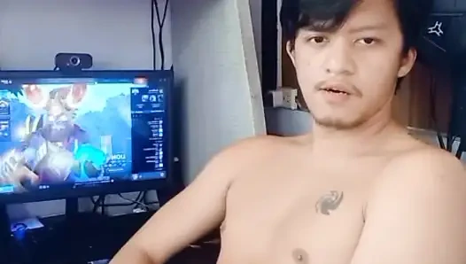 Hot Pinoy Boy Taste Himself