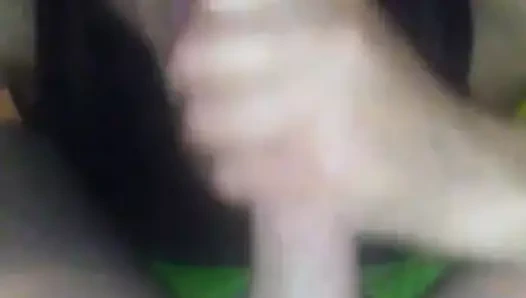 Stickyslut: bugün emdiğim ilk sik değil