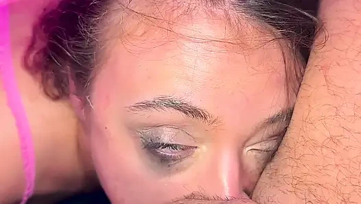 Anal sürtük Gia Derza tüm deliklerini mahvediyor