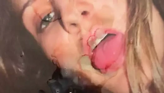 Cum üzerinde pic haraç için brunalivia