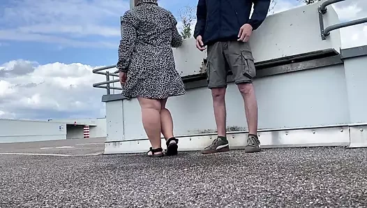 Теща писает как собака