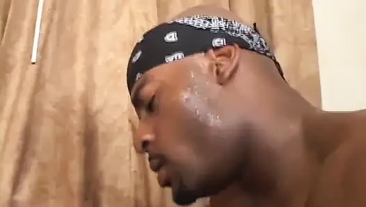 Siyah büyük götlü tombul aşık... göte boşalma