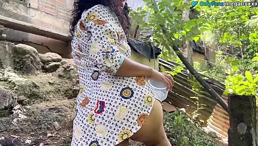 Kocam bana yarak vermek istemediği için bahçıvanı sikiyorum