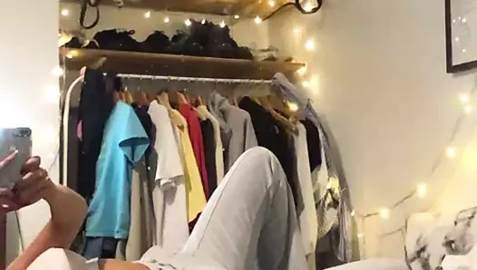 İngilizce sert meme uçları