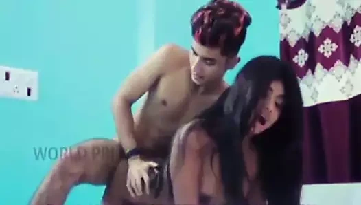 Kız arkadaş kahrolası ile kolej erkek arkadaş at evde