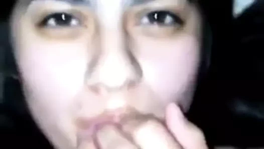 Sıcak olgun Hint bayan parmak