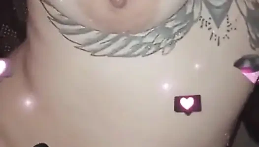 Duş alıyorum ve kendimi ısıtıyorum