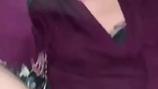 Derin amcık esmer bir kokarca ile vurma - pov