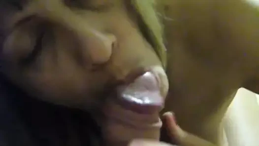 Sürtük cuck eş chris 11