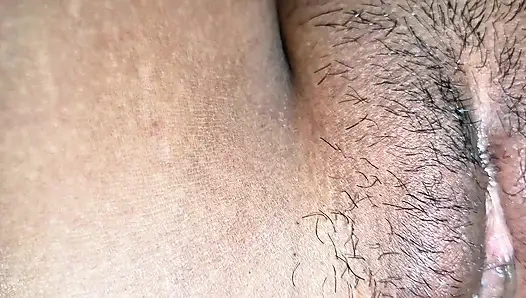 Kim favori ateşli, azgın, seksi Bithi Bhabi'nin heyecan verici videounu izlemek ister? Yorumlarda bize haber verin bölüm 2