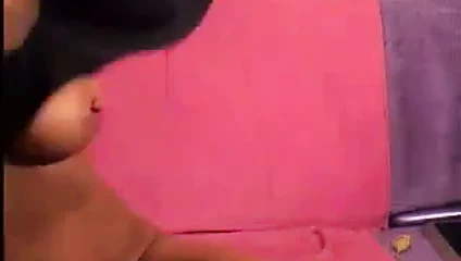 Nicole lov büyük memeli web kamerası fahişesi