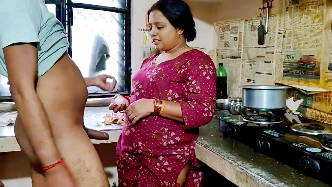 Kitchen Chudai Hindi Audio