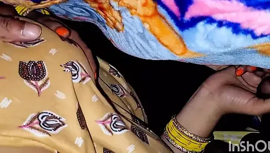 Gece romantizmi kocasının yarağıyla oynuyor