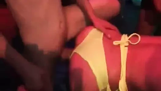 Toplu tecavüz arşiv busty euro sürtük alem parti