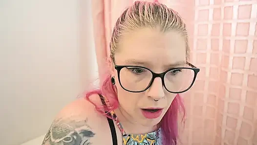 Stepsister's First Poophole Fuck