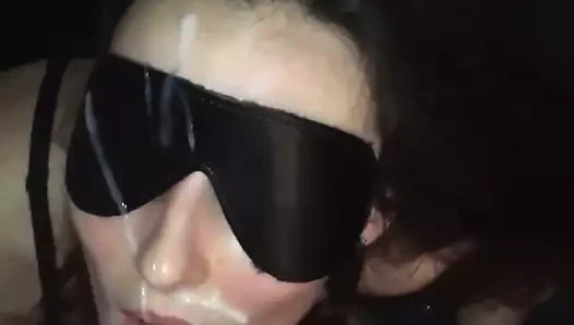 maskeli karısı için yüz